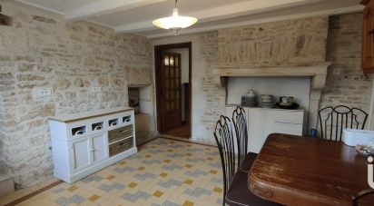 Country house 5 rooms of 135 m² in Arbot (52160)