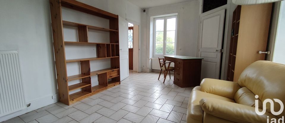 Maison de campagne 5 pièces de 135 m² à Arbot (52160)