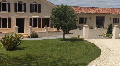 Domaine 255 pièces de 413 m² à Bourrouillan (32370)