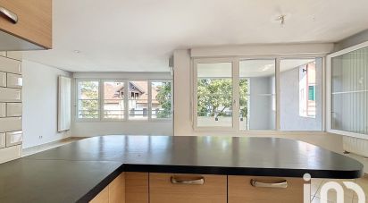 Appartement 4 pièces de 91 m² à Évian-les-Bains (74500)