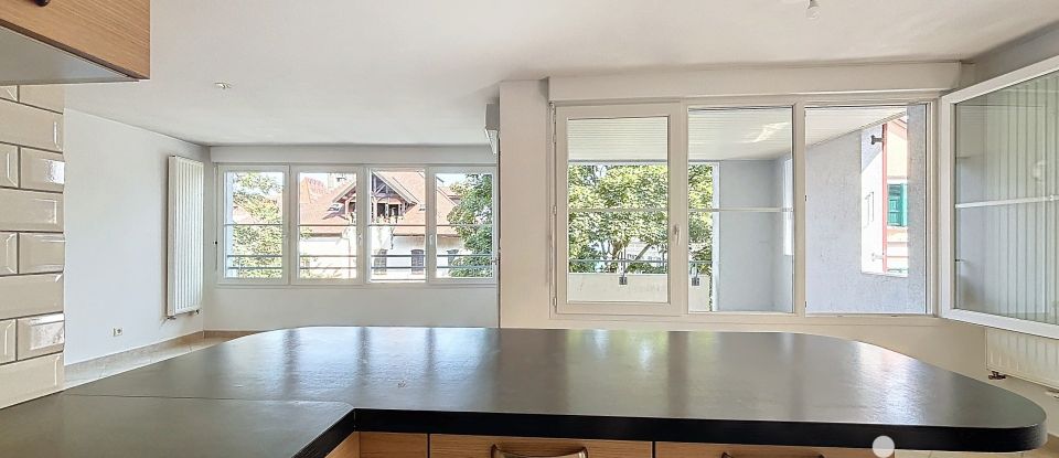 Appartement 4 pièces de 105 m² à Évian-les-Bains (74500)