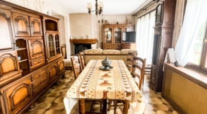 Traditional house 3 rooms of 80 m² in Caudebec-lès-Elbeuf (76320)