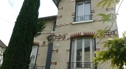 House 6 rooms of 126 m² in Joigny (89300)