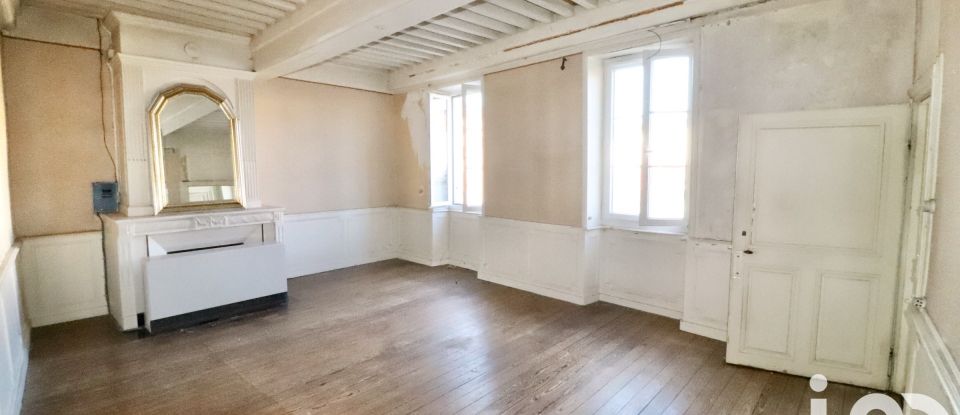 Apartment 5 rooms of 123 m² in Pont-de-Vaux (01190)