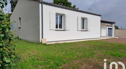 Traditional house 4 rooms of 110 m² in La Tremblade (17390)