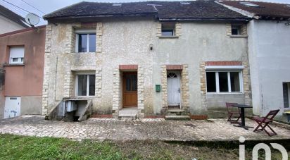 Maison 4 pièces de 110 m² à Domptin (02310)