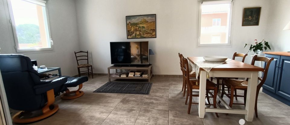 Appartement 3 pièces de 64 m² à Carpentras (84200)