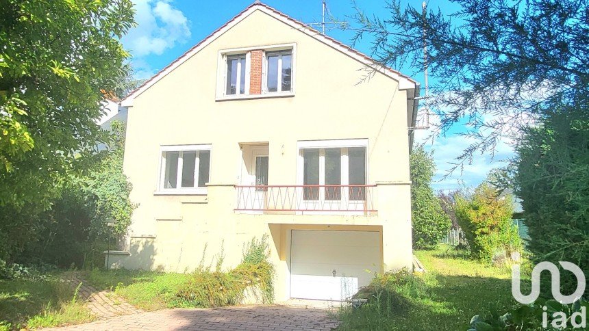 Maison 5 pièces de 109 m² à Saint-Jean-le-Blanc (45650)