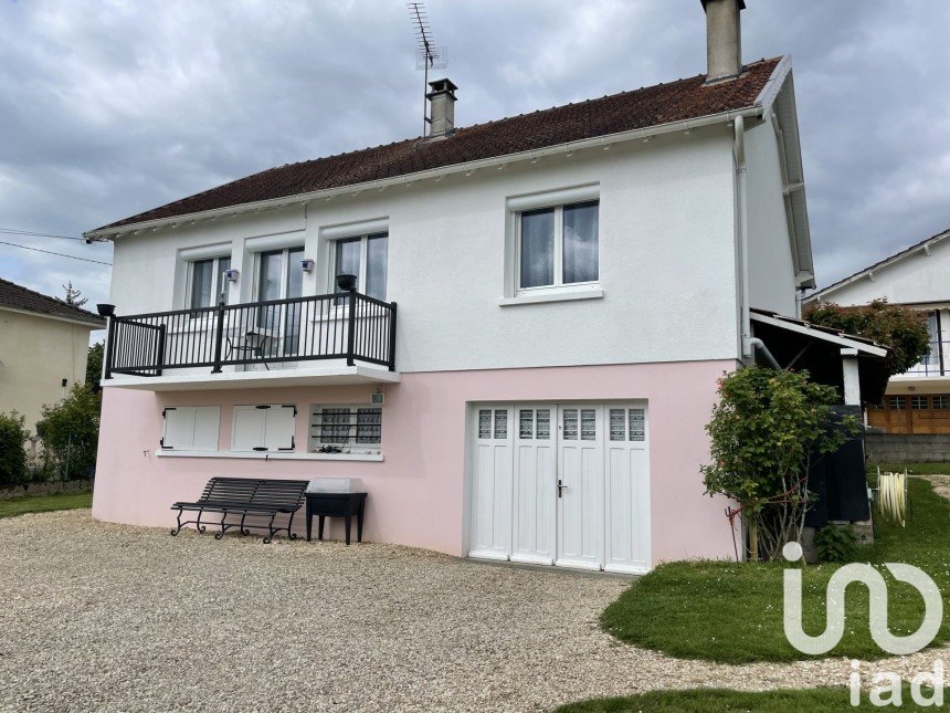 House 5 rooms of 92 m² in Joigny (89300)