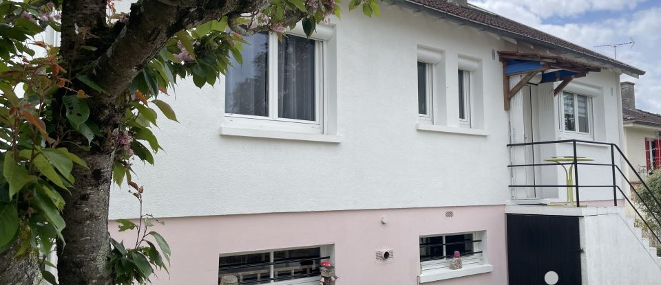 House 5 rooms of 92 m² in Joigny (89300)