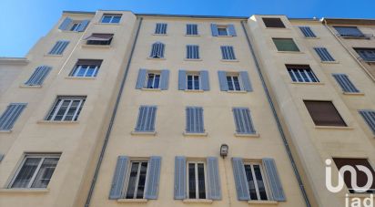 Appartement 3 pièces de 68 m² à Marseille (13005)