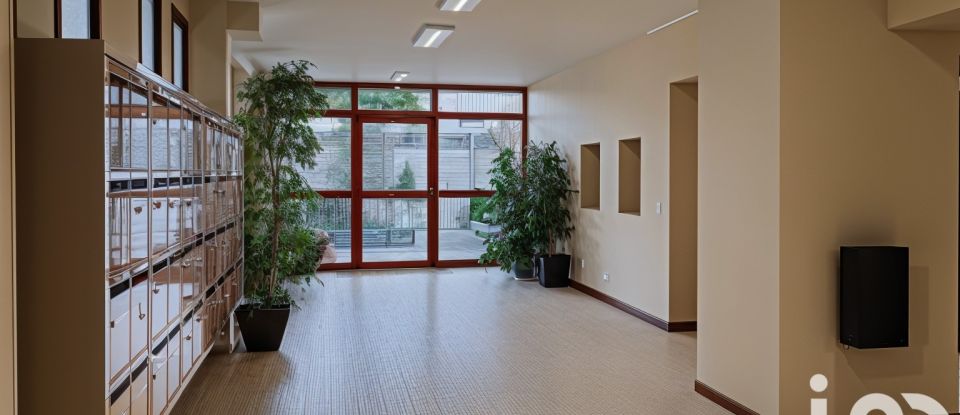 Apartment 5 rooms of 100 m² in Argenteuil (95100)