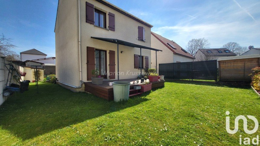 Maison traditionnelle 5 pièces de 105 m² à Livry-Gargan (93190)