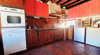 House 6 rooms of 145 m² in Bailleau-le-Pin (28120)