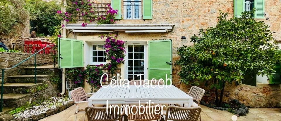 Traditional house 4 rooms of 100 m² in Hyères (83400)