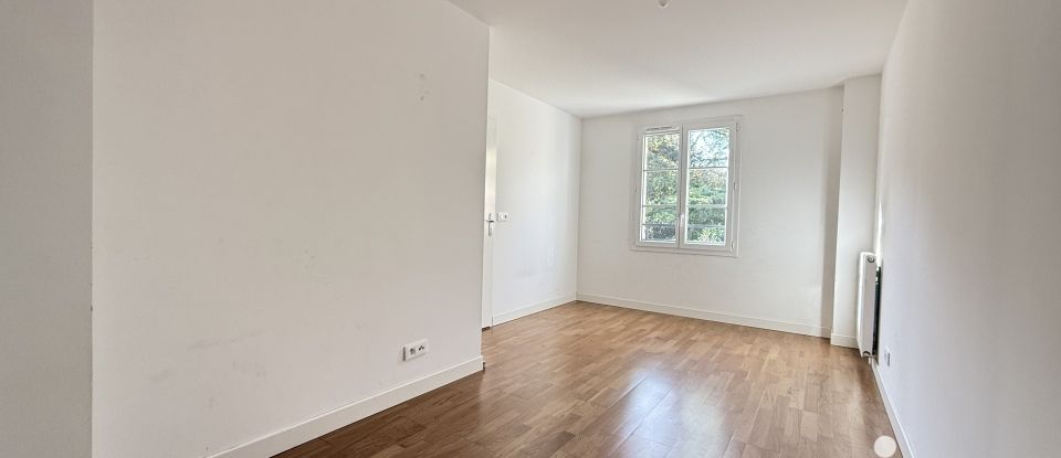 Maison 4 pièces de 84 m² à Marolles-en-Hurepoix (91630)