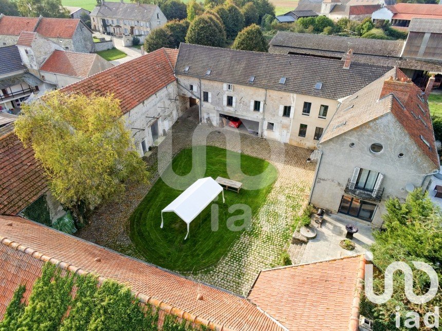 Mansion 14 rooms of 681 m² in Le Plessis-Placy (77440)