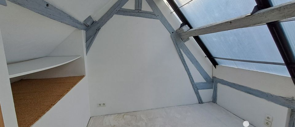 Loft 4 pièces de 86 m² à Chartres (28000)