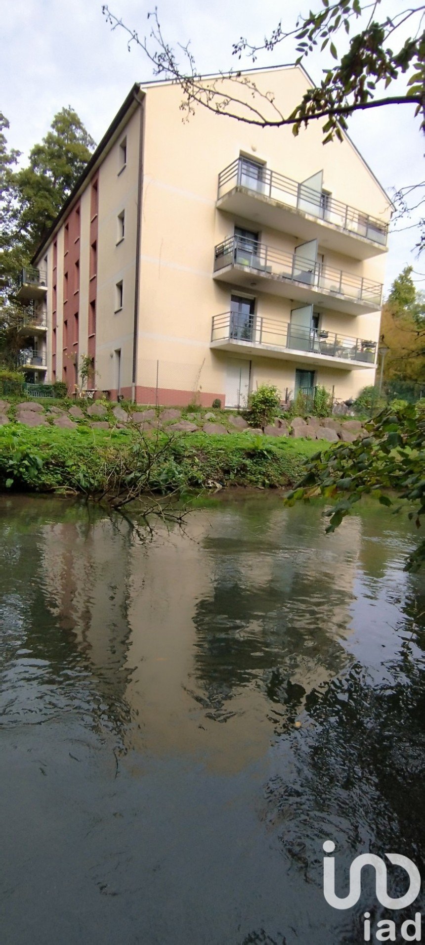 Apartment 3 rooms of 64 m² in Notre-Dame-de-Bondeville (76960)