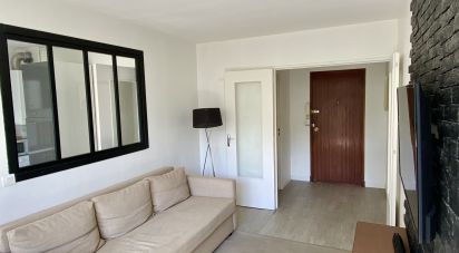 Apartment 2 rooms of 44 m² in Orléans (45000)