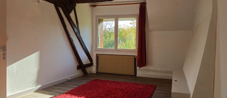 Longere 7 rooms of 212 m² in Sens-Beaujeu (18300)