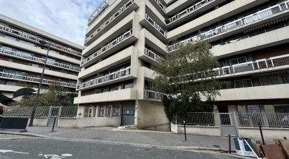 Parking/garage/box de 6 m² à Paris (75018)