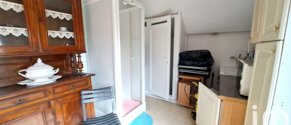 House 5 rooms of 102 m² in Yèvres (28160)