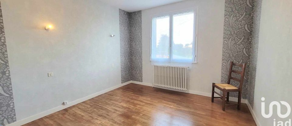 Maison 5 pièces de 129 m² à Nieuil-l'Espoir (86340)