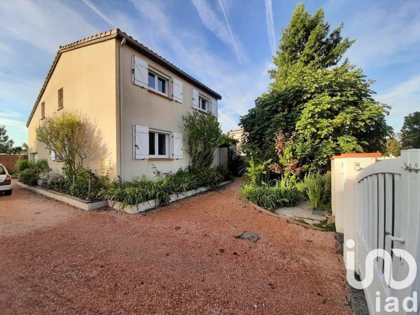 Maison 5 pièces de 133 m² à Fenouillet (31150)