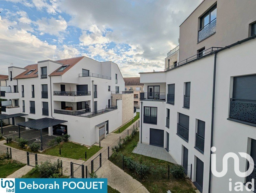 Apartment 3 rooms of 68 m² in Longjumeau (91160)