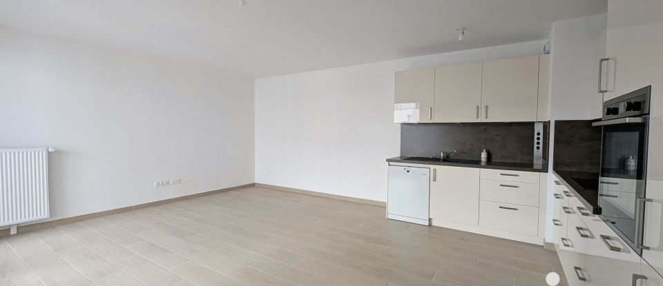 Apartment 3 rooms of 68 m² in Longjumeau (91160)