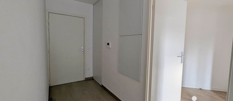 Apartment 3 rooms of 68 m² in Longjumeau (91160)