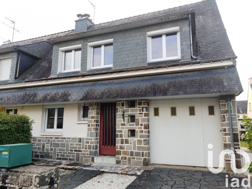 House 5 rooms of 95 m² in Quéven (56530)