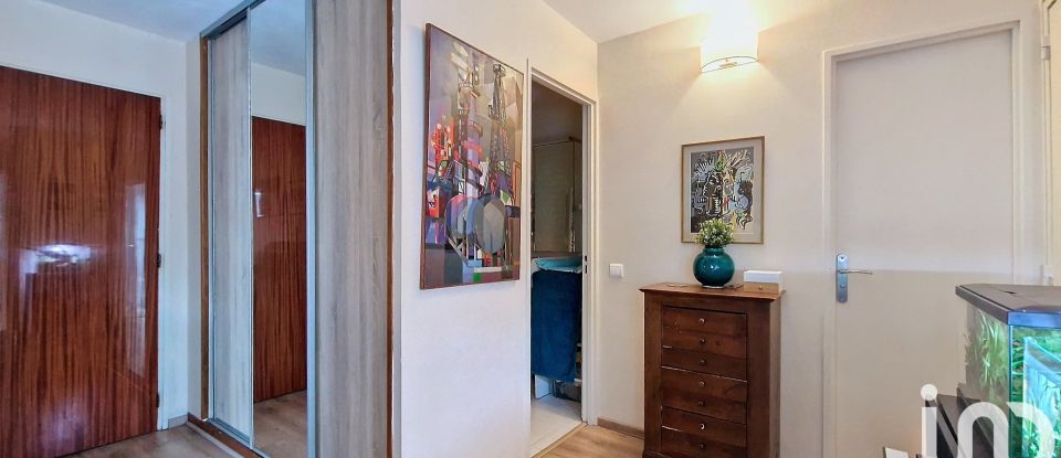 Appartement 3 pièces de 61 m² à L'Haÿ-les-Roses (94240)