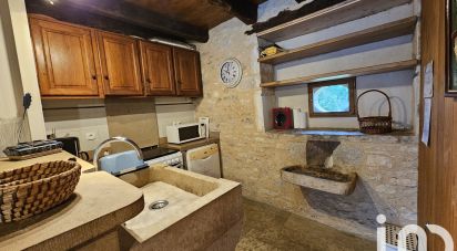 Traditional house 4 rooms of 90 m² in Thémines (46120)