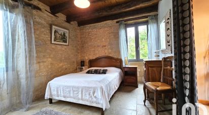 Traditional house 4 rooms of 90 m² in Thémines (46120)