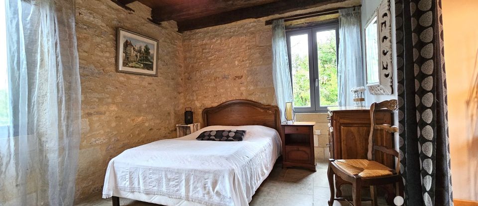 Traditional house 4 rooms of 90 m² in Thémines (46120)