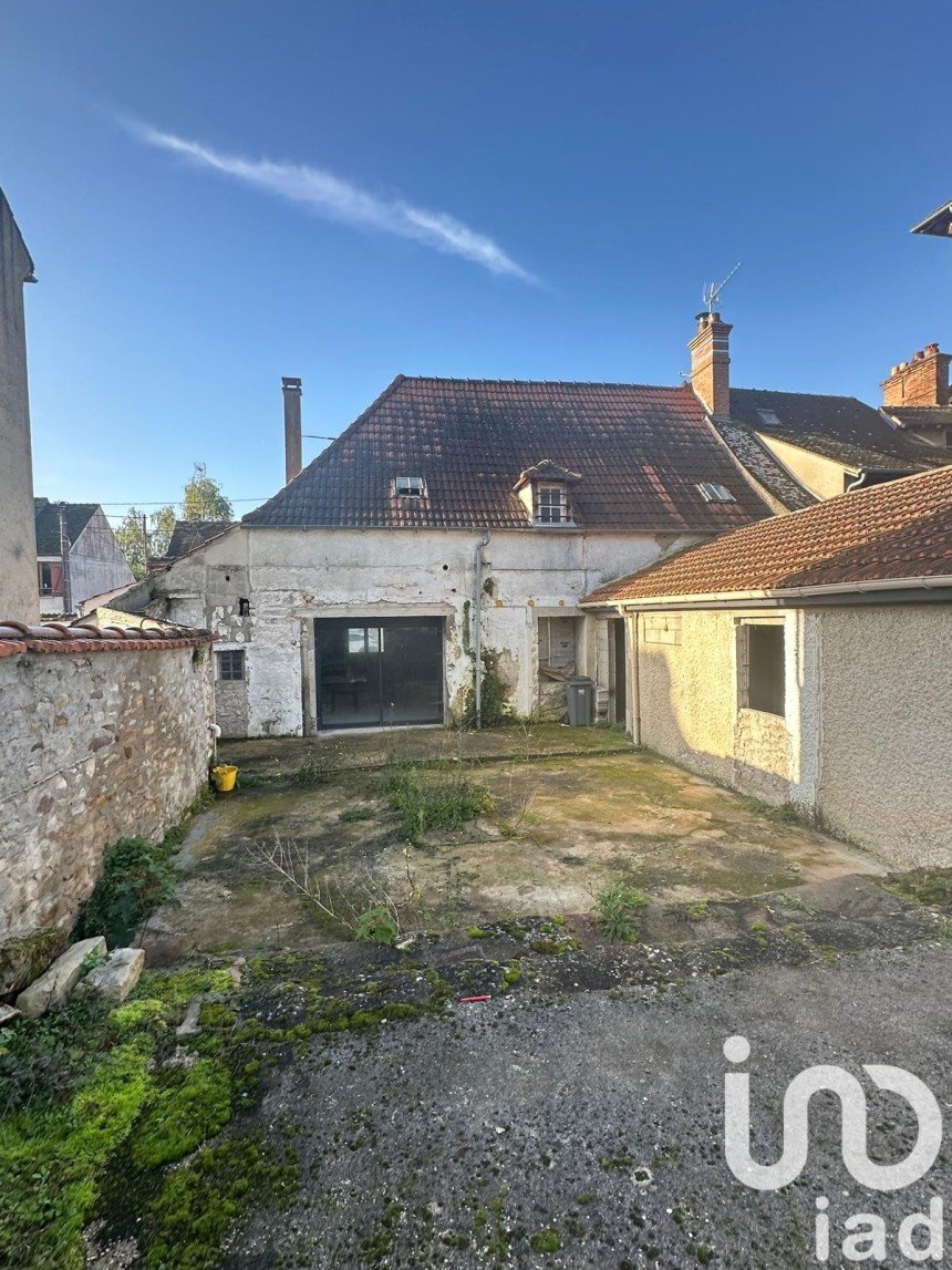 Maison 6 pièces de 160 m² à Fontenay-lès-Briis (91640)