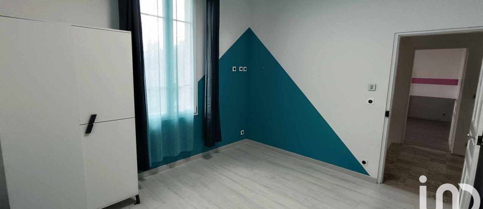 Maison 6 pièces de 152 m² à Cardet (30350)