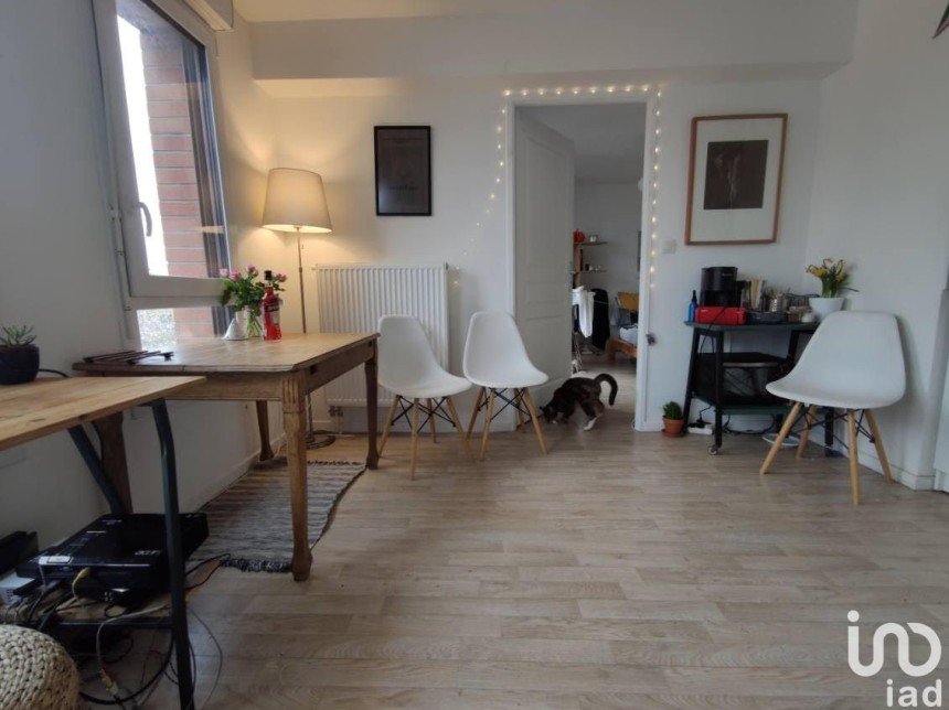 Apartment 2 rooms of 40 m² in Valenciennes (59300)