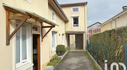 House 6 rooms of 107 m² in Dommartin-le-Saint-Père (52110)