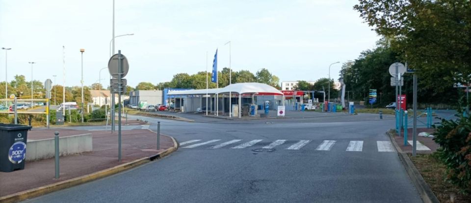 Parking of 12 m² in Quincy-sous-Sénart (91480)