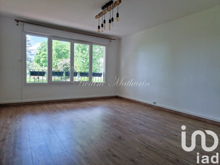 Appartement 3 pièces de 65 m² à Le Plessis-Bouchard (95130)