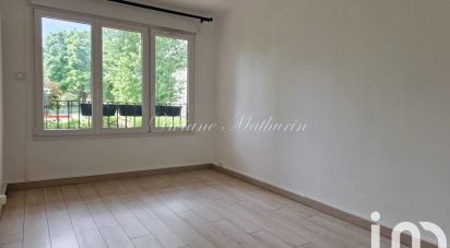 Appartement 3 pièces de 65 m² à Le Plessis-Bouchard (95130)