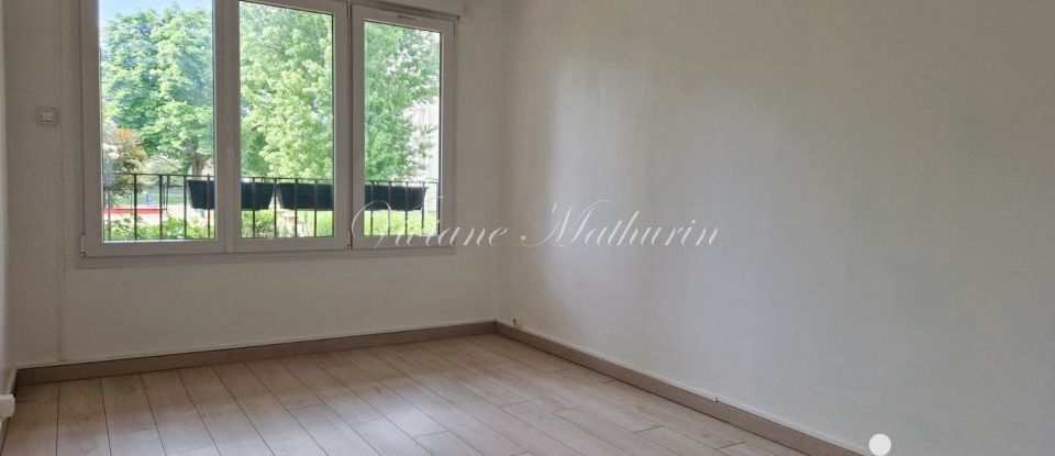 Appartement 3 pièces de 65 m² à Le Plessis-Bouchard (95130)