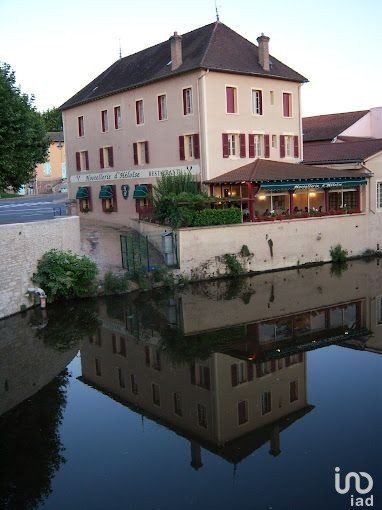 Hôtel-restaurant de 934 m² à Cluny (71250)