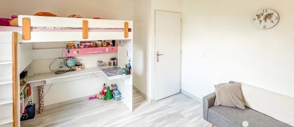 Maison 5 pièces de 109 m² à La Heunière (27950)