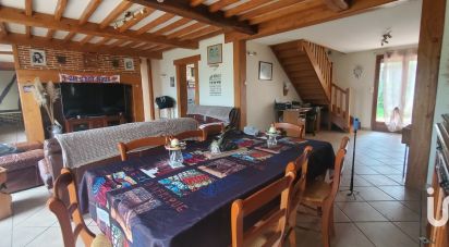 Traditional house 6 rooms of 170 m² in Romescamps (60220)