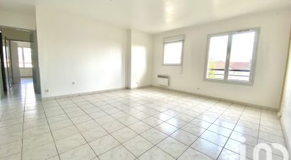 Appartement 3 pièces de 71 m² à Saint-Quentin (02100)