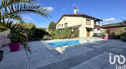 Traditional house 7 rooms of 185 m² in Avricourt (57810)